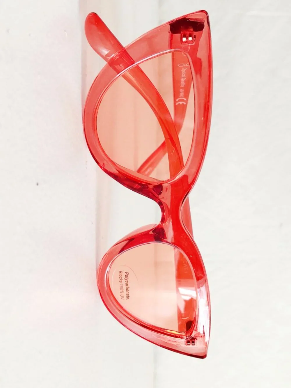 Transparent Red Acetate Cat Eye Fashion Sunglasses